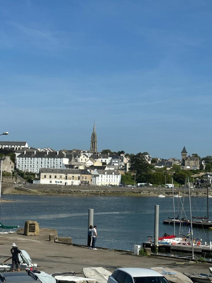 Design Vi Port De Treboul Douarnenez